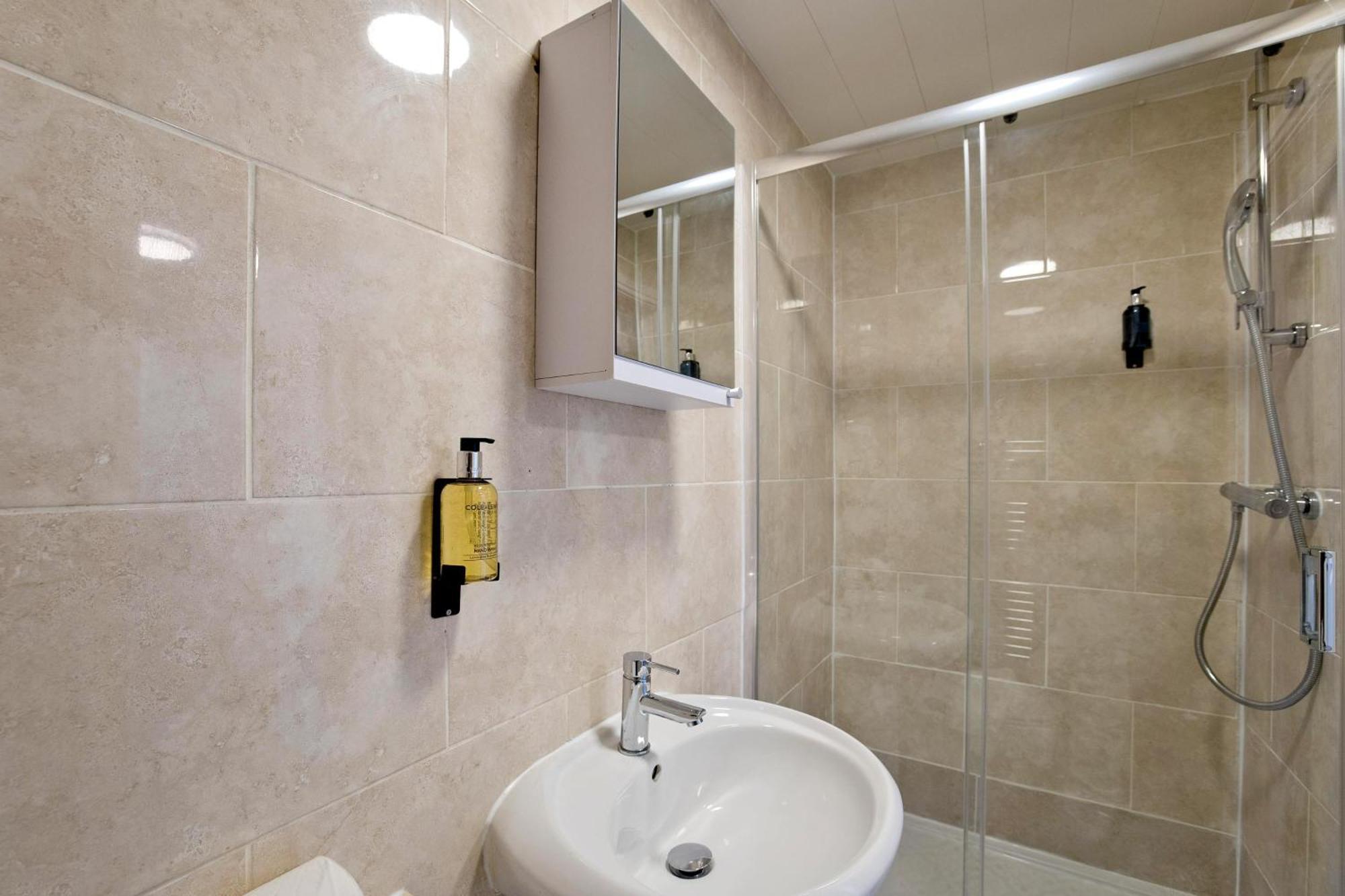 Imperial Corner House-Whitechapel Apartment Londyn Zewnętrze zdjęcie